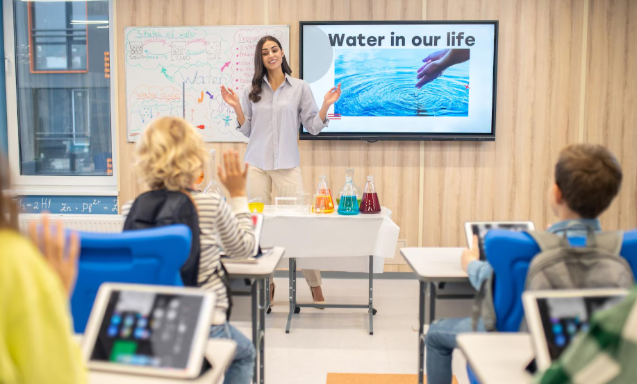 跨域思維，啟動未來：國立中正大學「四創學程」全攻略