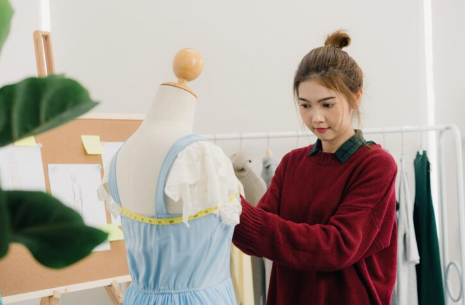 輔大織品系培養ICE人才 特色學程分組各領風騷